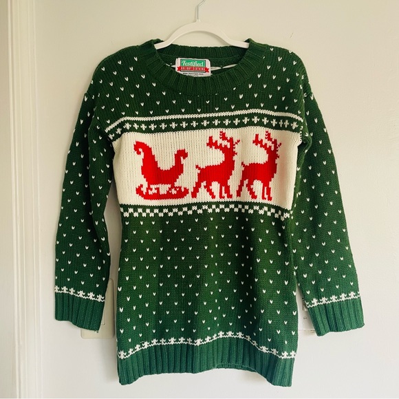 FESTIFIED NWT Holiday Sweater - Picture 2 of 15